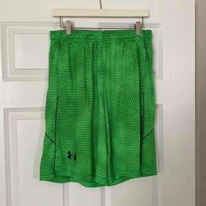 Men’s Green Under Armour Shorts Size: M
